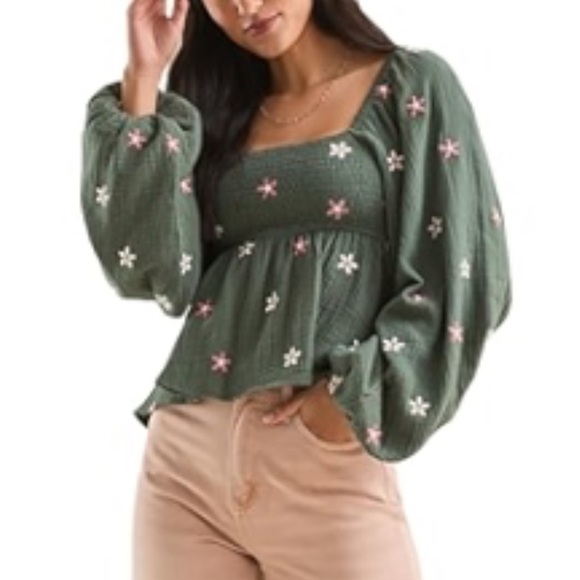 Altar'd State Tops - Altar’d State Olivia Embroidered Babydoll Top Green Women’s Size Small